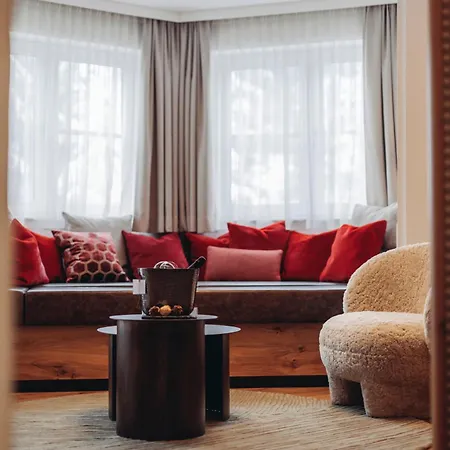 Mooser Hotel St. Anton am Arlberg