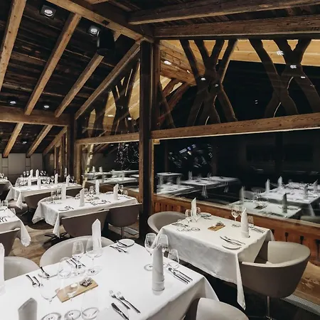 Mooser Hotel 4*